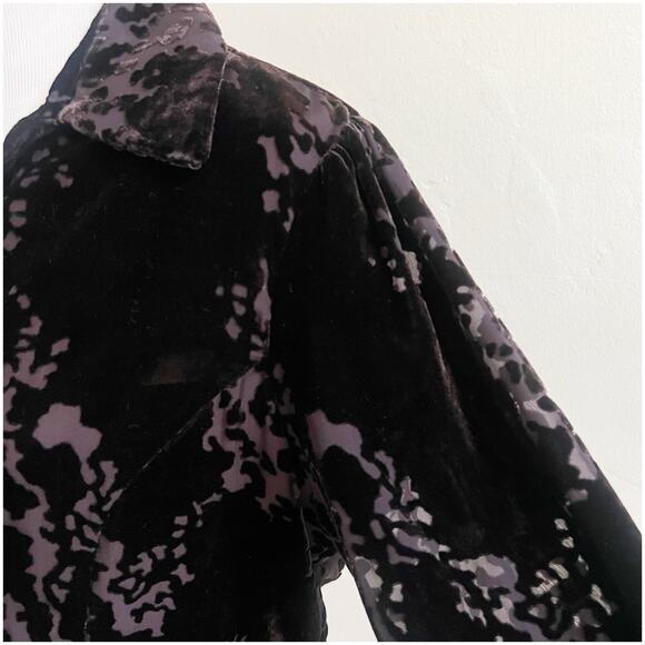 Jones New York Women’s Burnout Velvet Brown Button Down Shirt Blouse Size 12 - Picture 9 of 12